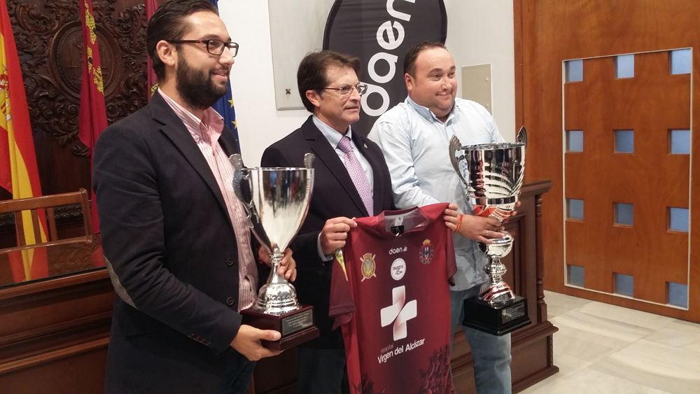 El Alcalde recibe al Lorca Deportiva para felicitarle por su victoria en la Copa Federación